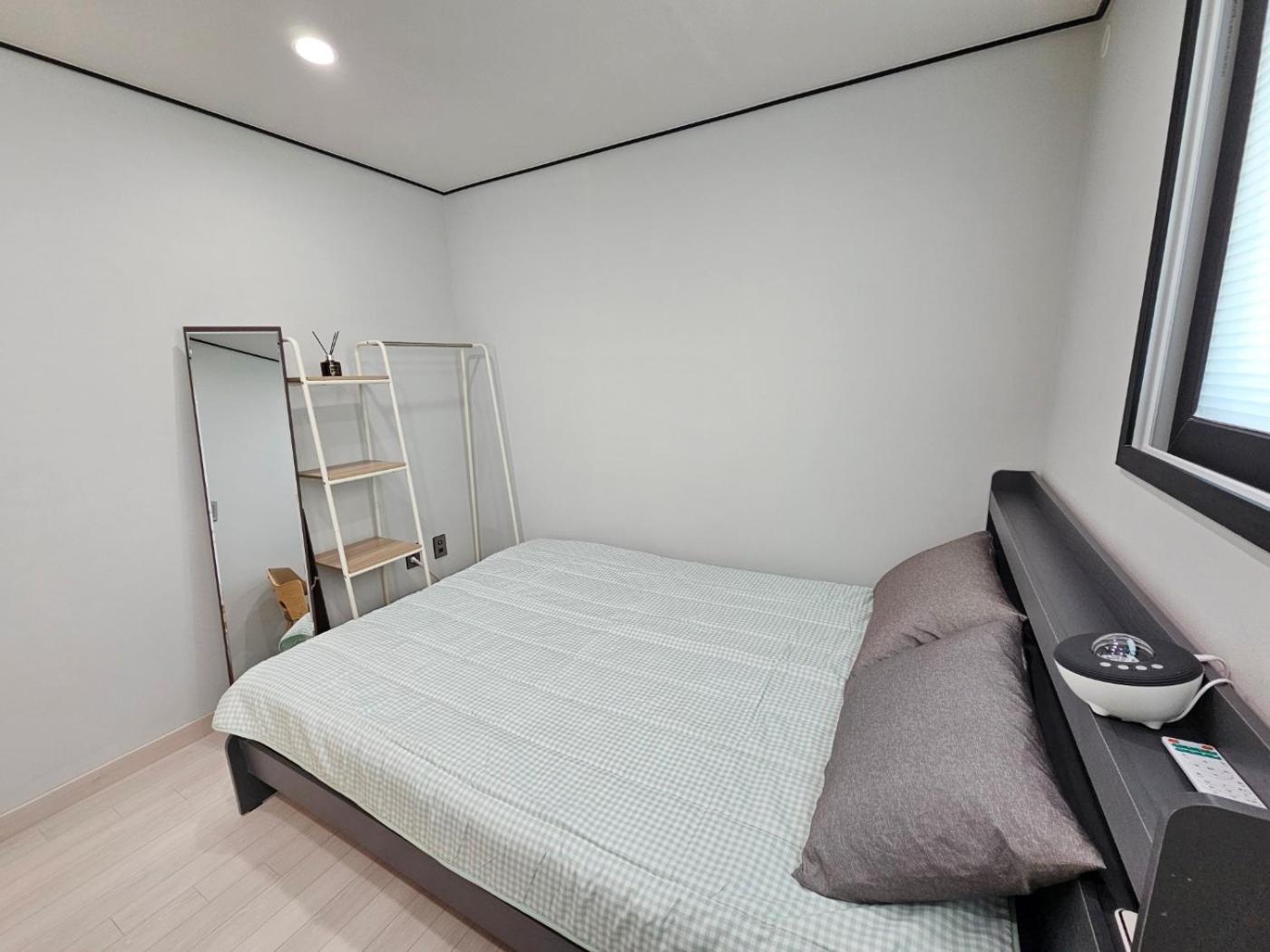 Apartment Hwagok Station - Two Room, Sunshine