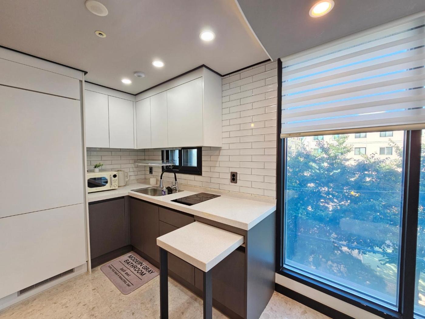 Apartment Hwagok Station - Two Room, Sunshine Seoul